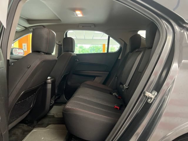 Used 2017 Chevrolet Equinox LT FWD image 15