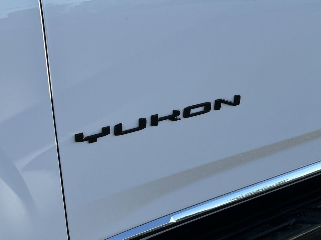 Used 2022 GMC Yukon SLT w/ SLT Premium Package image 33