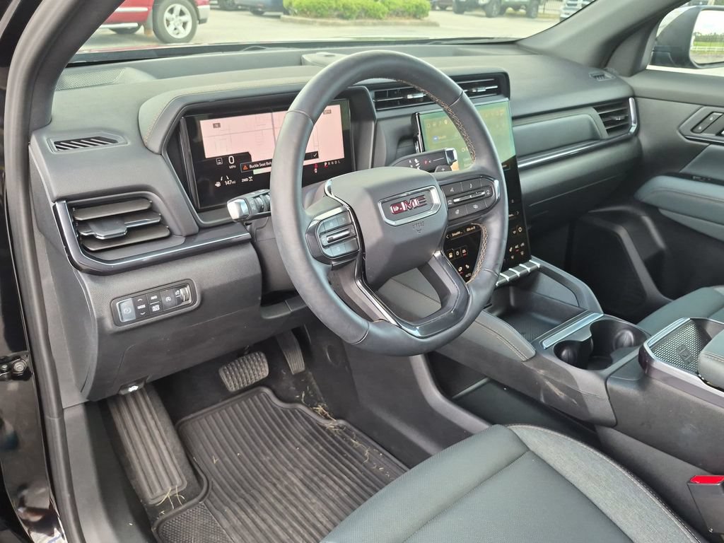 Used 2026 GMC Terrain AT4 w/ Technology Package II AWD/4WD image 37
