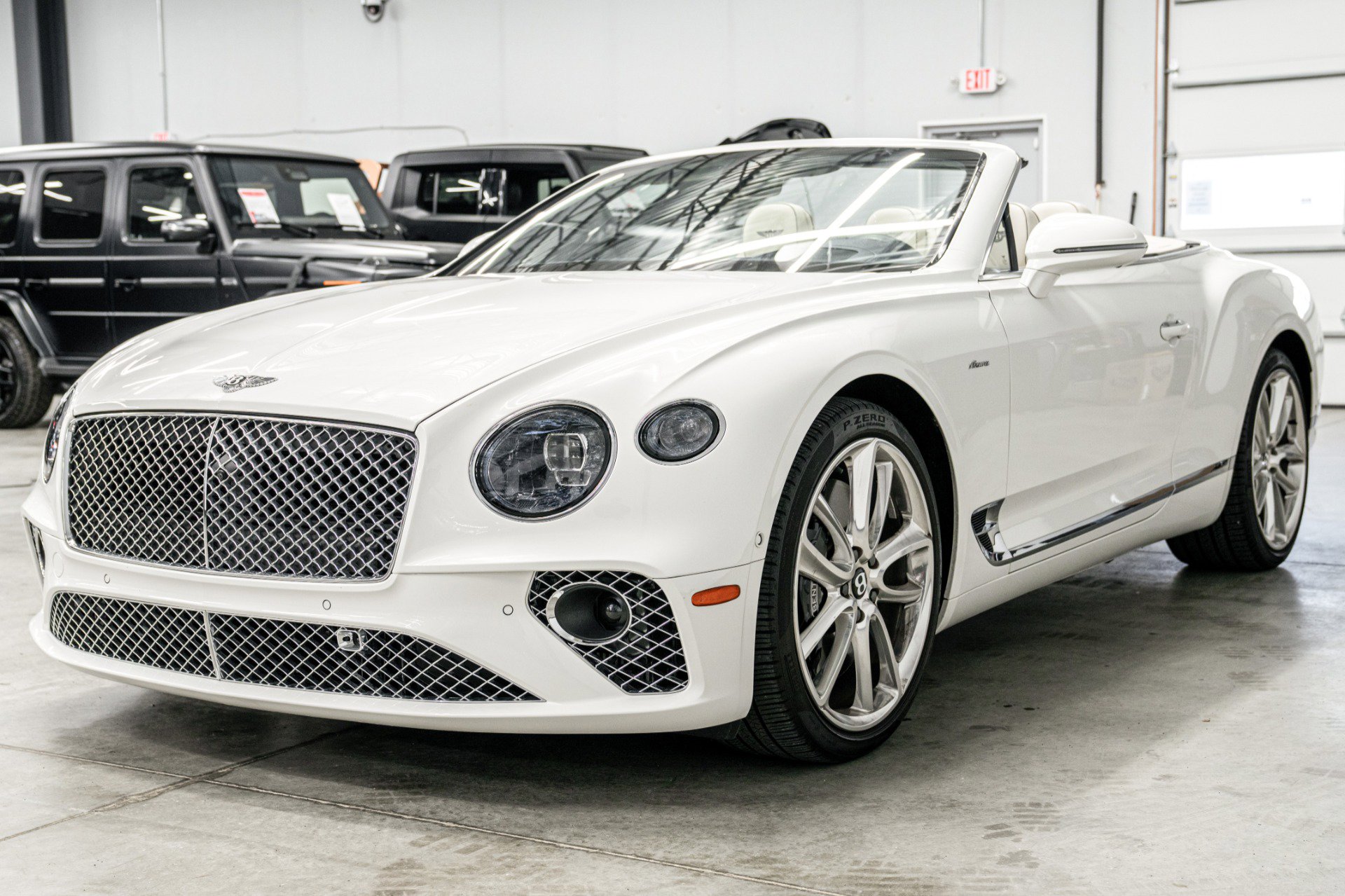 Used 2023 Bentley Continental GT Azure image 5