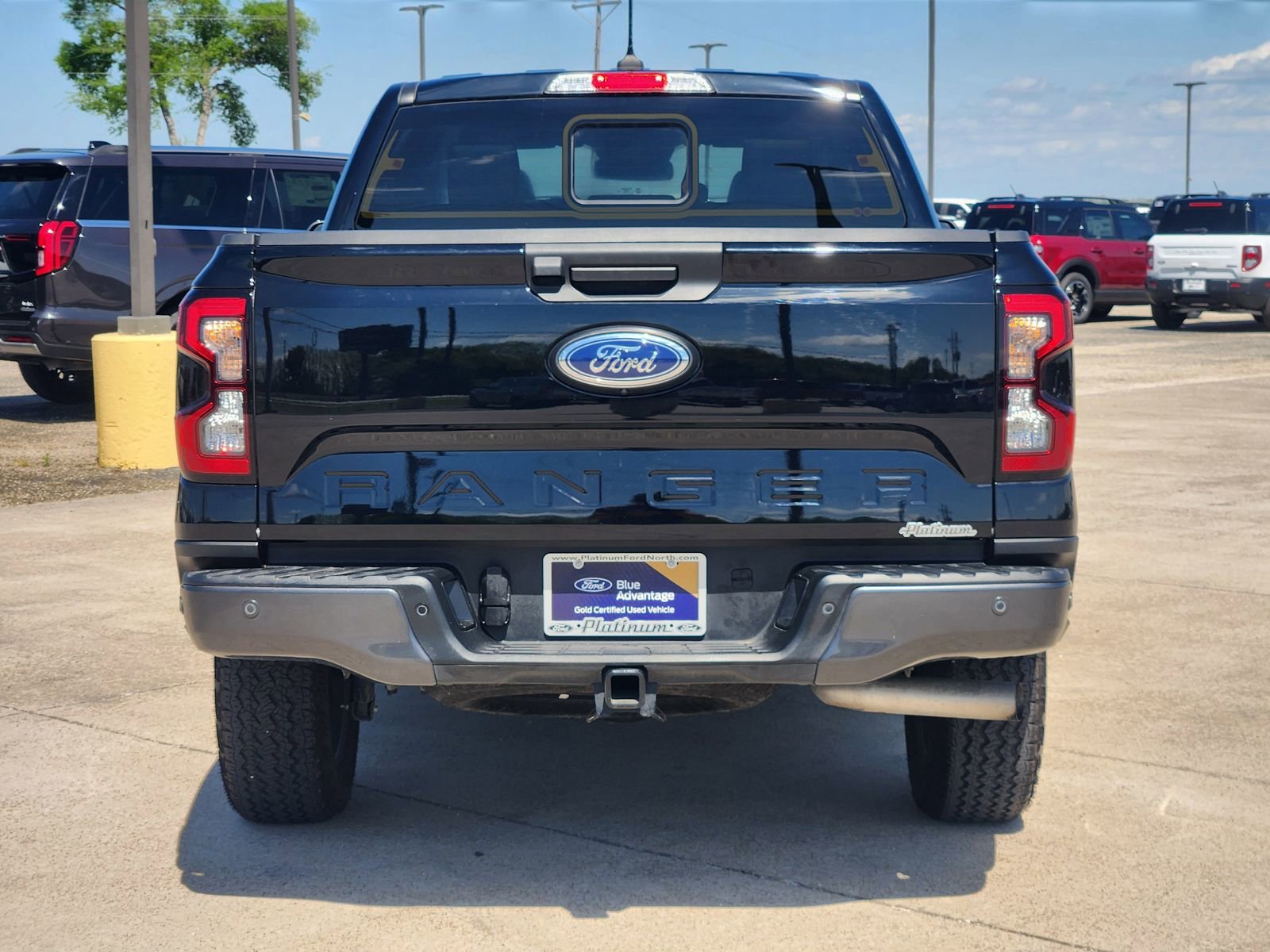 Used 2024 Ford Ranger Lariat w/ FX4 Off-Road Package image 8