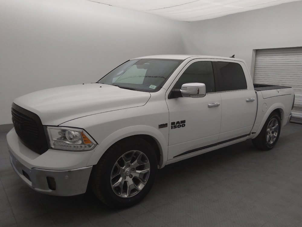 Used 2017 RAM 1500 Limited image 2