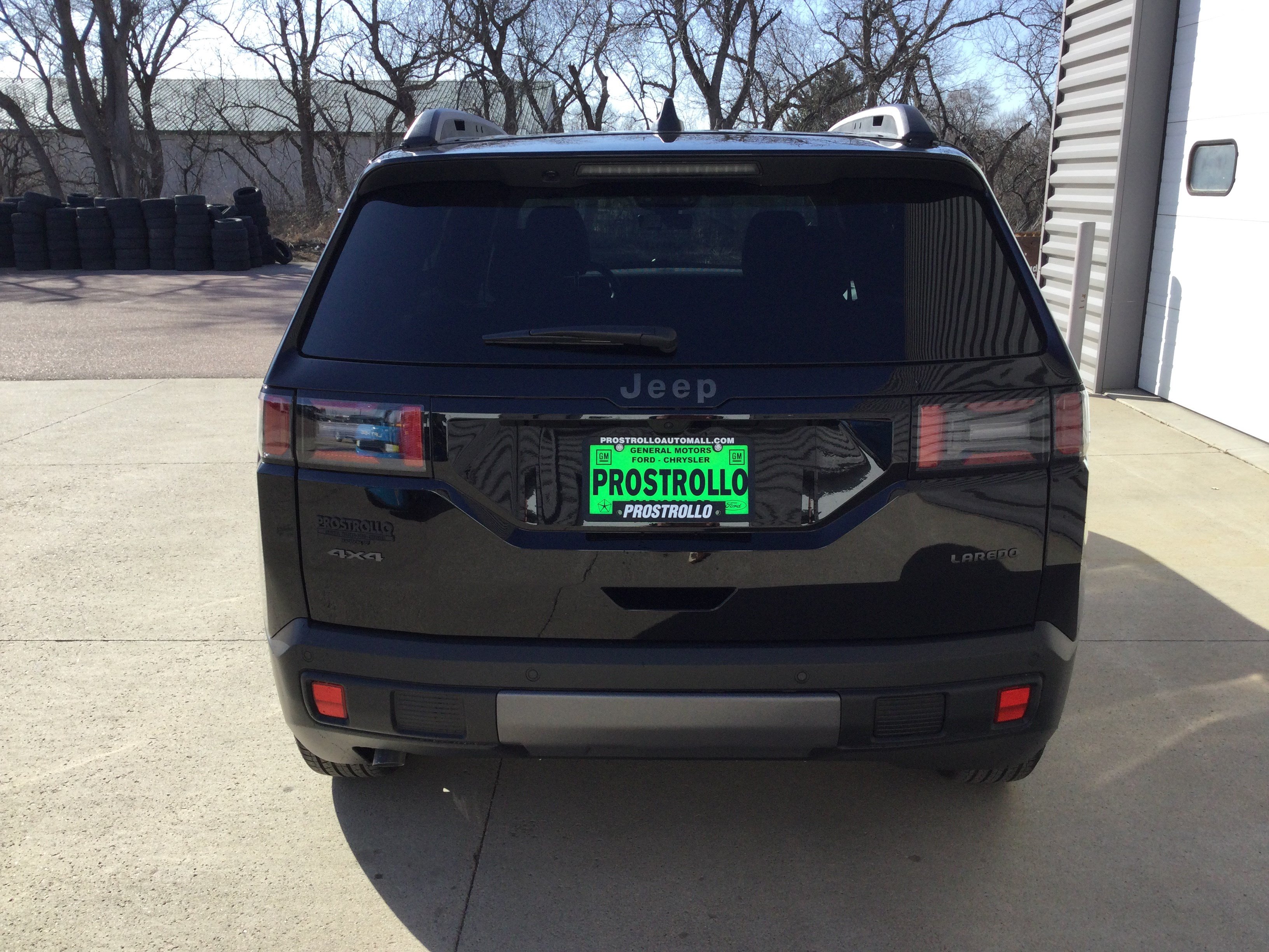 New 2026 Jeep Cherokee Laredo AWD/4WD image 4