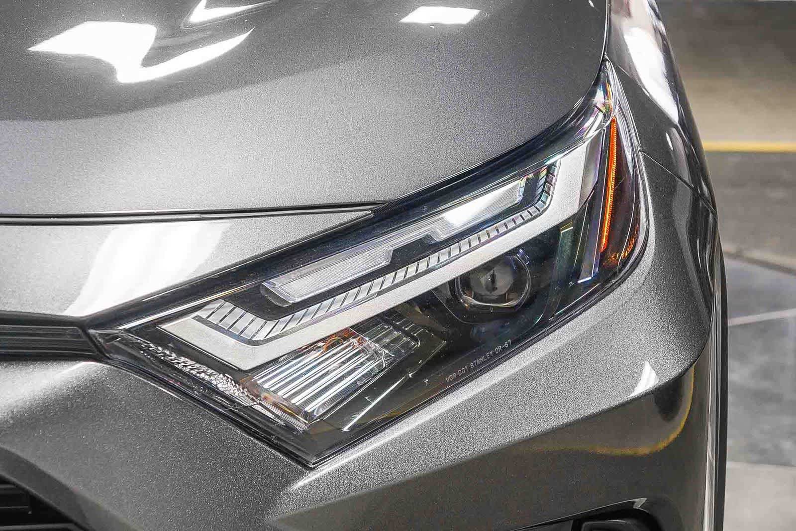 Certified 2025 Toyota RAV4 XLE FWD image 9