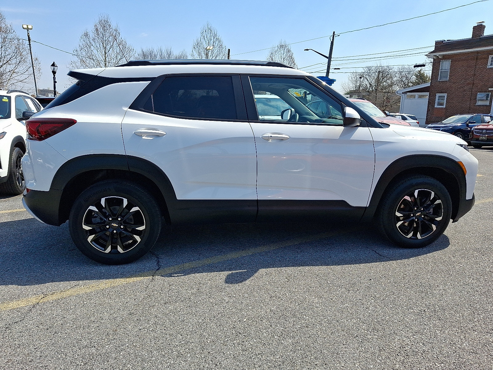 Used 2023 Chevrolet TrailBlazer LT AWD/4WD image 6