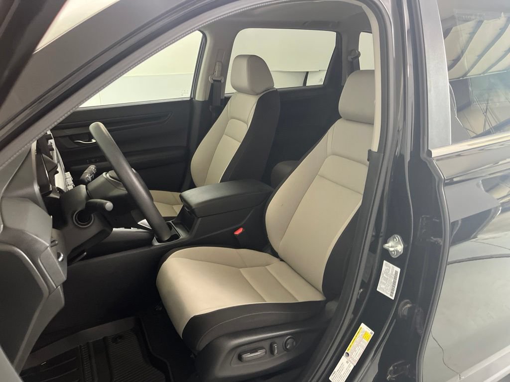 Used 2025 Honda CR-V EX image 18