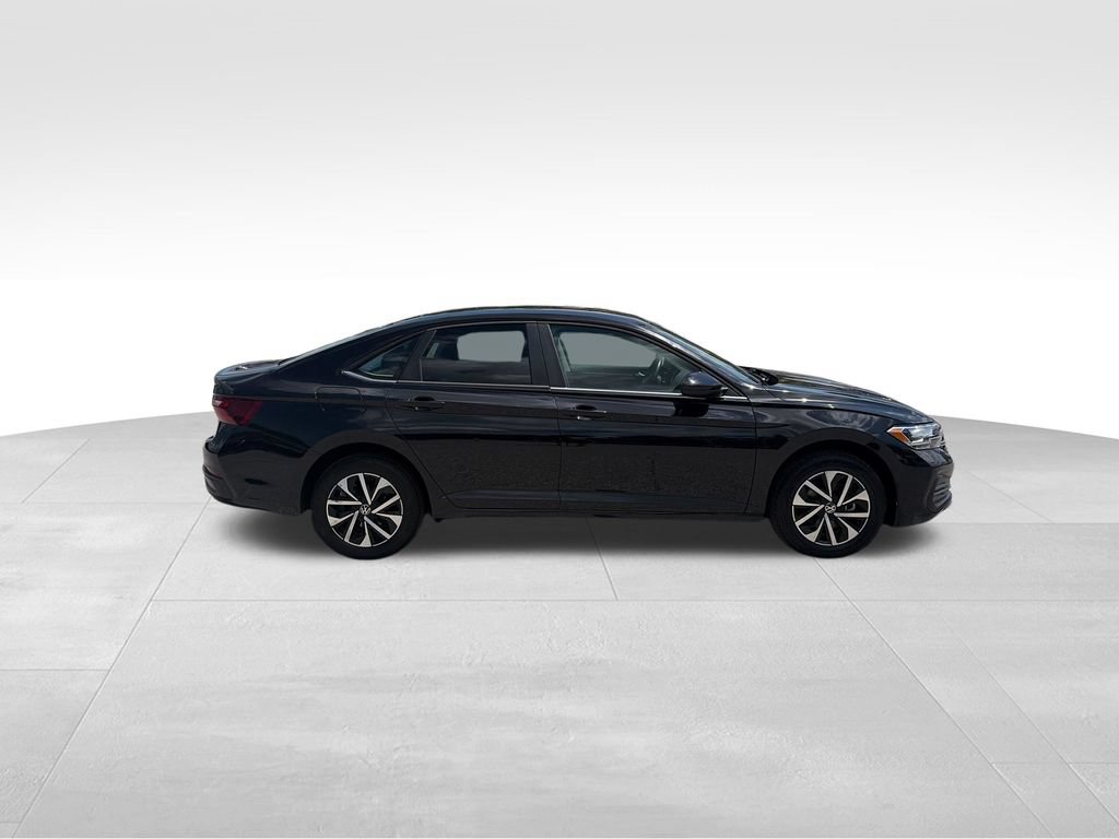 Used 2024 Volkswagen Jetta S FWD image 6