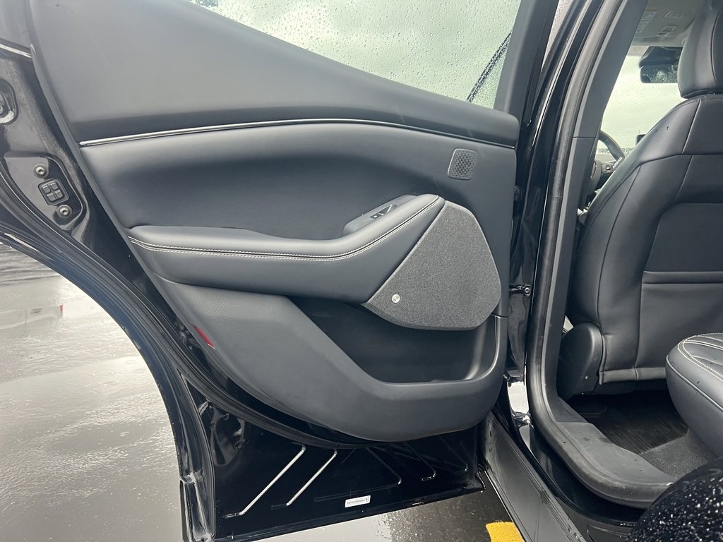 Used 2021 Ford Mustang Mach-E Premium image 30