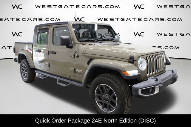 Used 2020 Jeep Gladiator Overland image 2