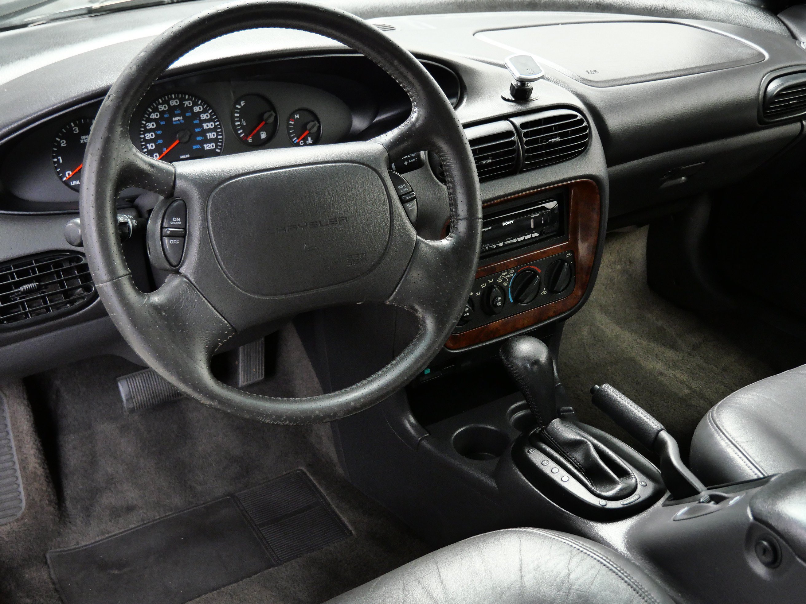 Used 1998 Chrysler Sebring JXI FWD image 16