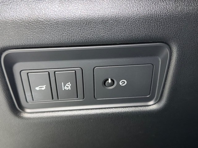 Used 2016 Land Rover Range Rover Supercharged AWD/4WD image 14