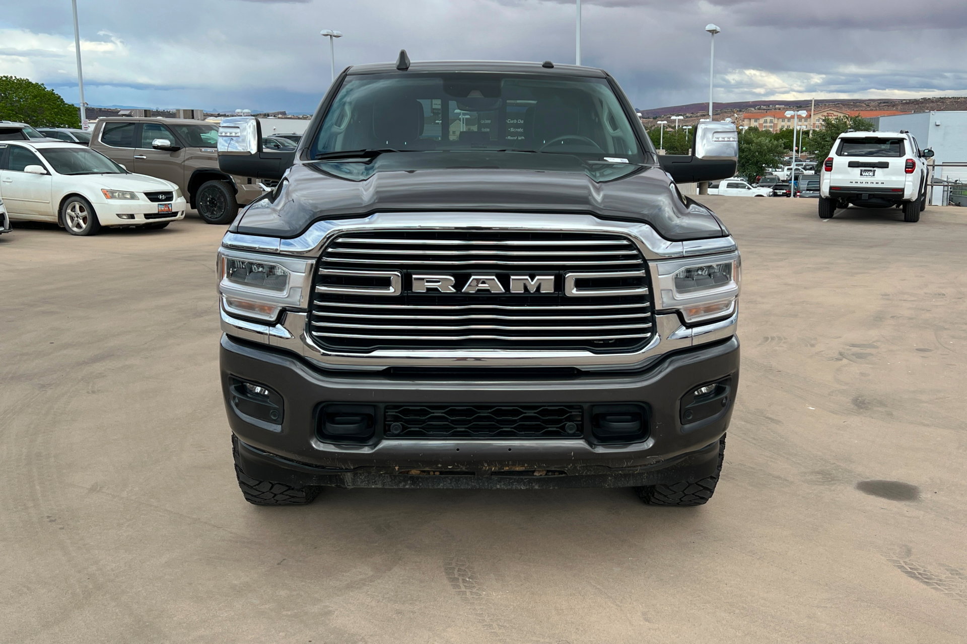 Used 2024 RAM 2500 Laramie w/ Safety Group AWD/4WD image 8
