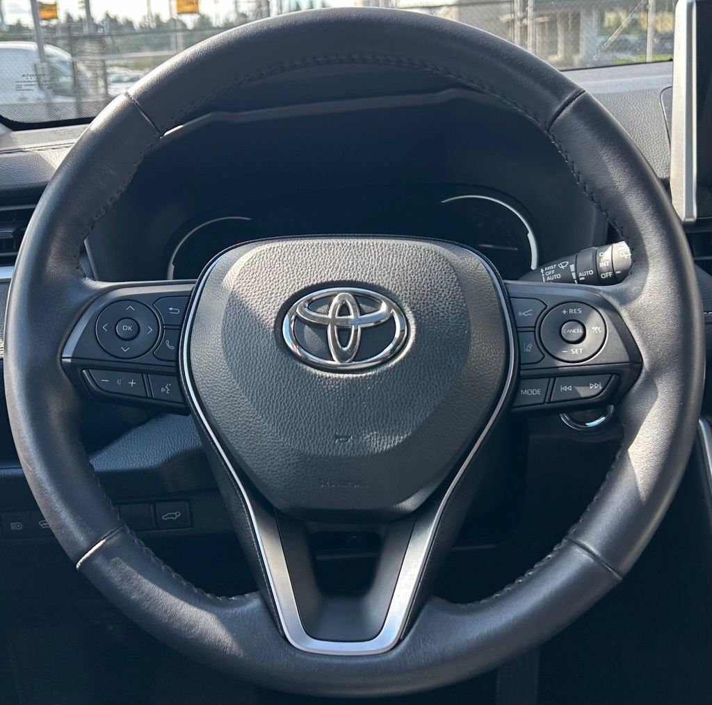 Certified 2025 Toyota RAV4 XLE w/ Convenience Package AWD/4WD image 21