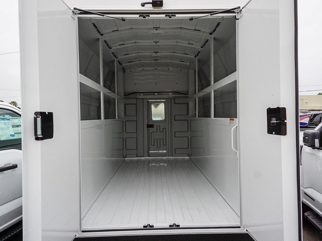 New 2024 Ford Transit 350 w/ Interior Upgrade Package RWD image 24