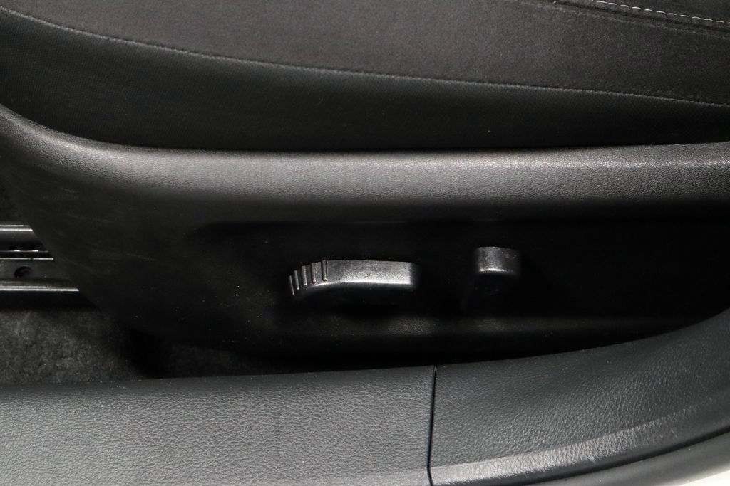 Certified 2025 Nissan Altima 2.5 SV FWD image 22