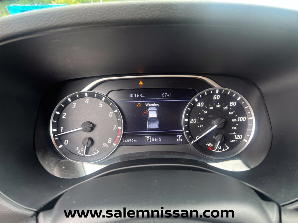 Used 2022 Nissan Frontier SV AWD/4WD image 14