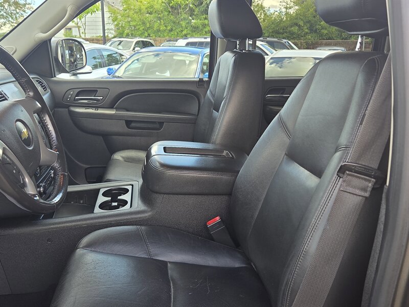 Used 2013 Chevrolet Silverado 1500 LTZ w/ LTZ Plus Package AWD/4WD image 15