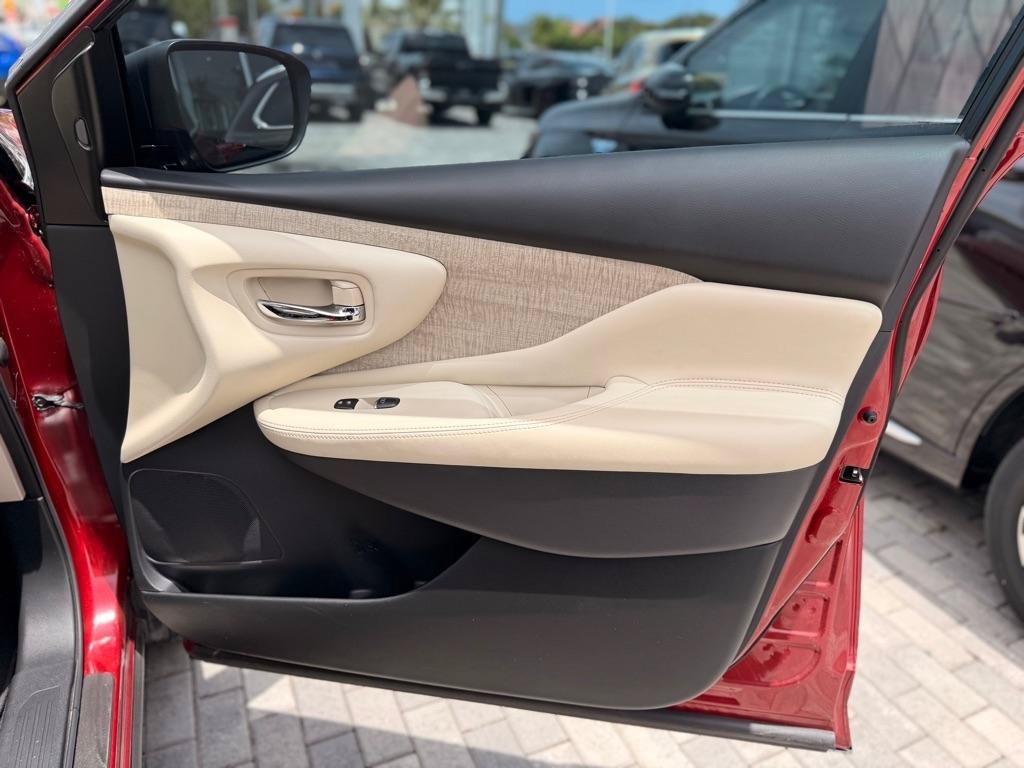 Used 2022 Nissan Murano SL FWD image 21