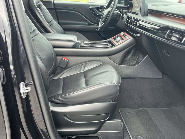 Used 2021 Lincoln Aviator Reserve w/ Elements Package Plus AWD/4WD image 27