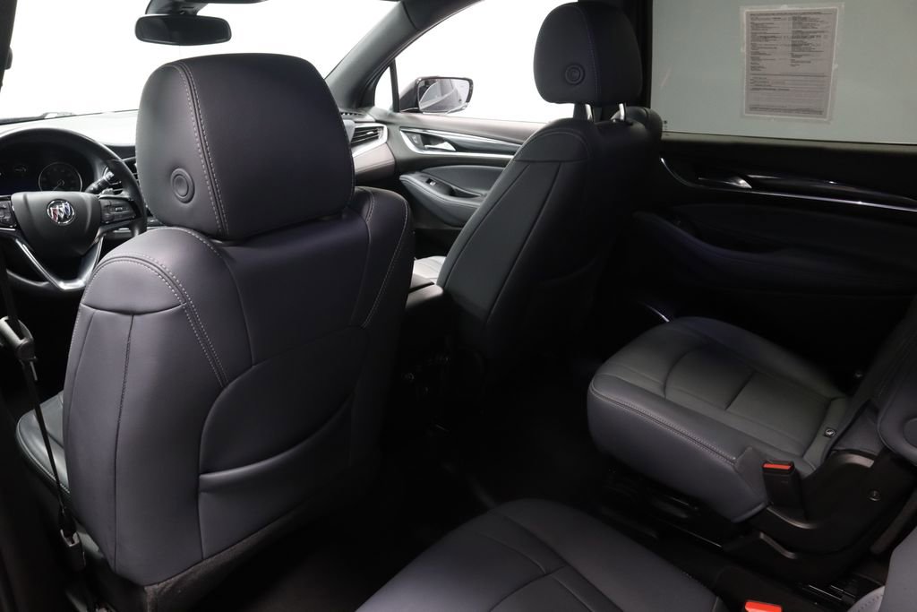 Used 2023 Buick Enclave Essence w/ Sport Touring Edition image 20