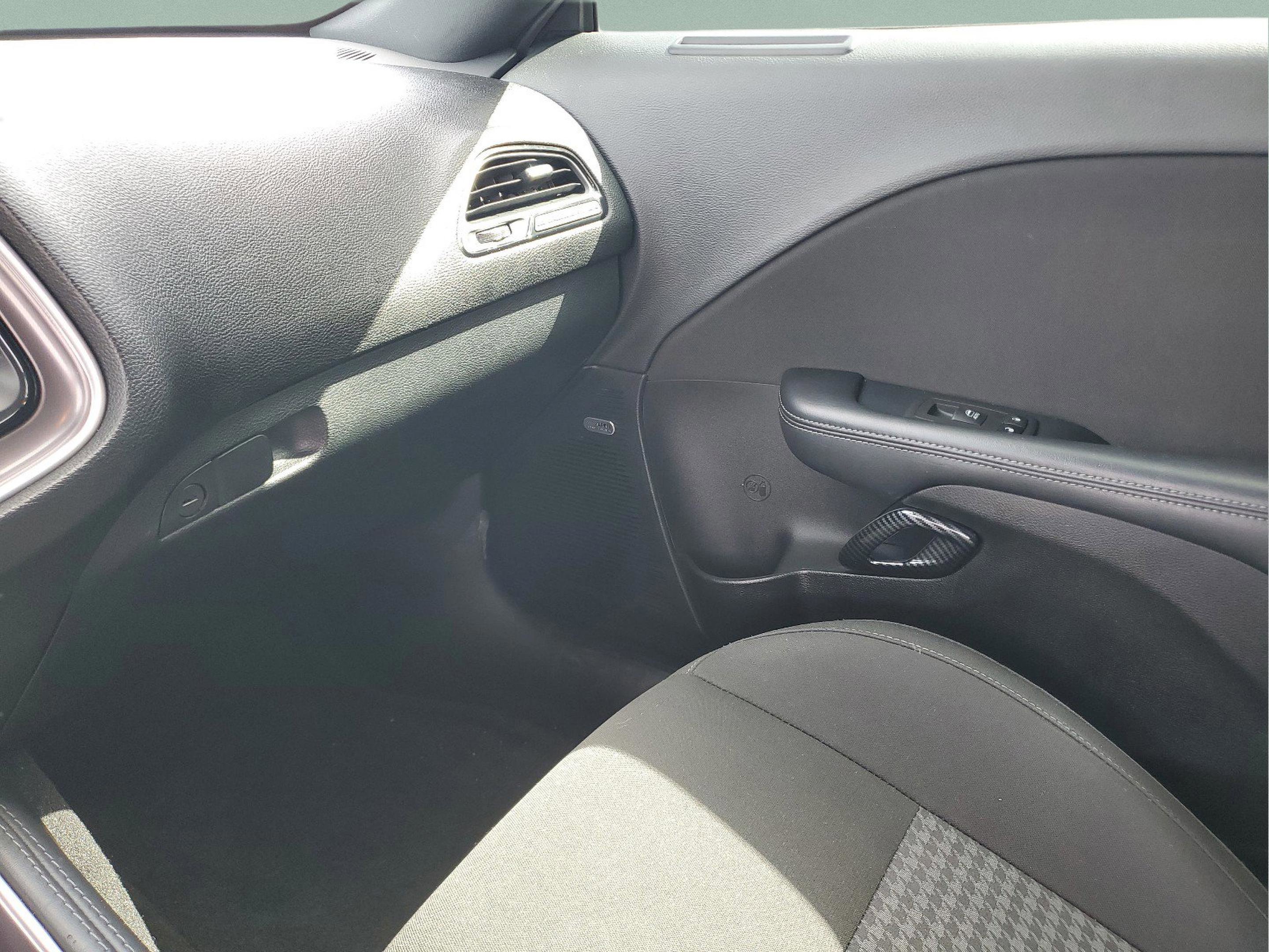 Certified 2022 Dodge Challenger R/T w/ Performance Handling Group image 20