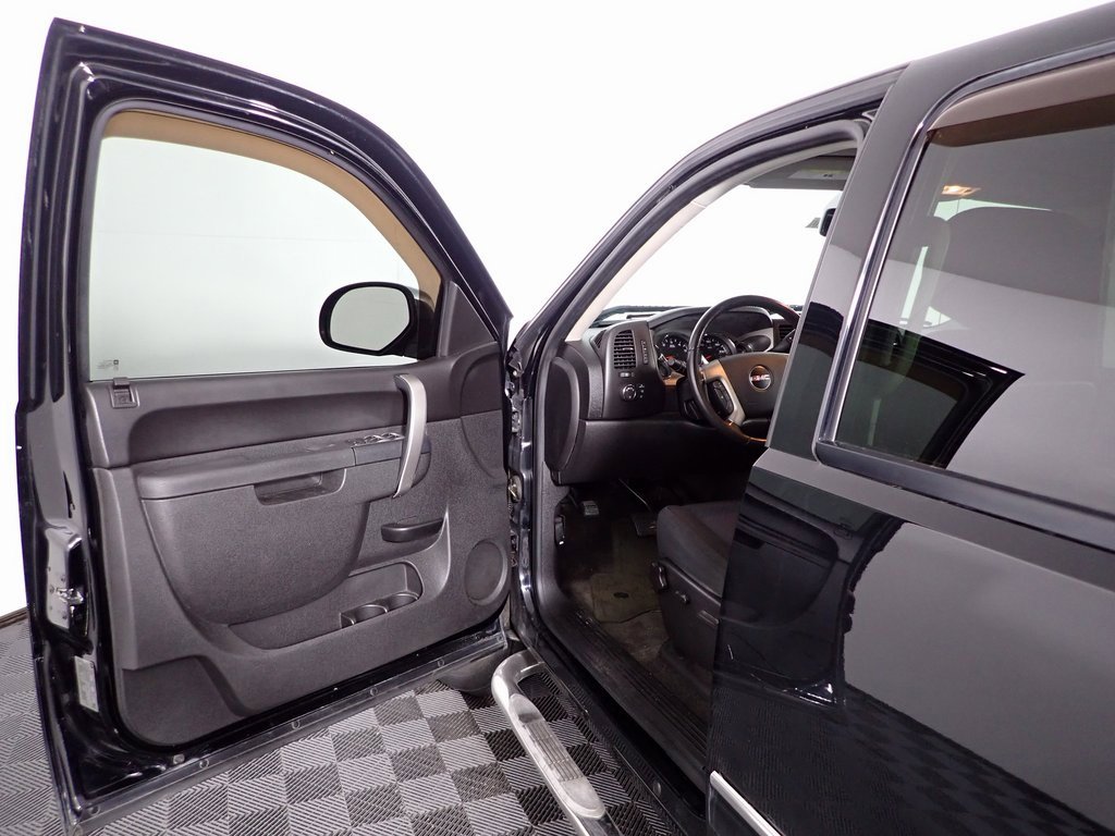 Used 2011 GMC Sierra 1500 SLE w/ Power Tech Package image 13