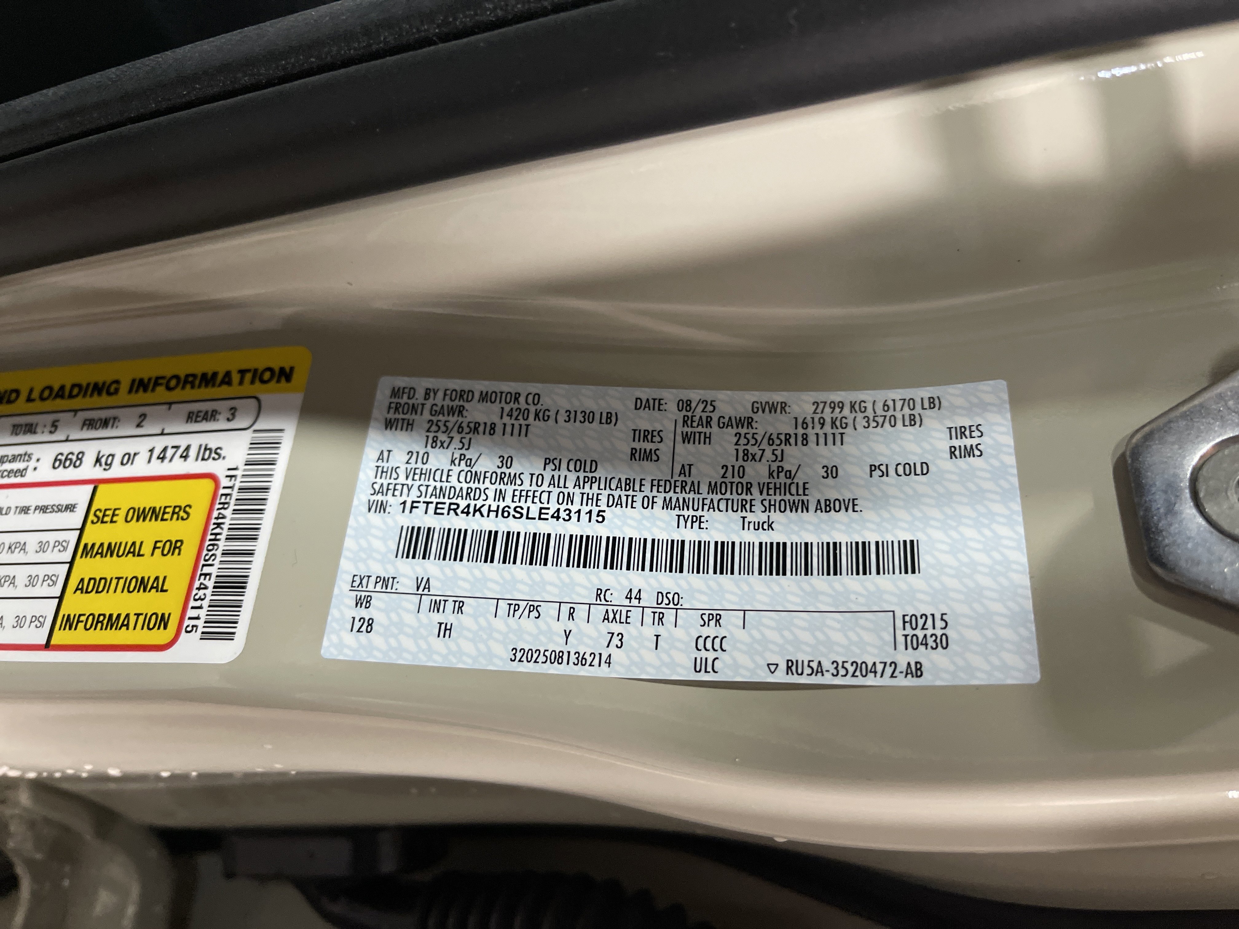 New 2025 Ford Ranger Lariat w/ FX4 Off-Road Package image 28