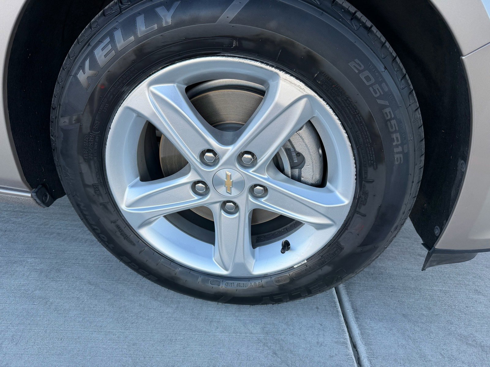 Used 2023 Chevrolet Malibu LS image 26