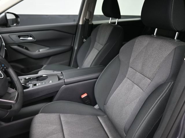 New 2026 Nissan Rogue SV FWD image 19