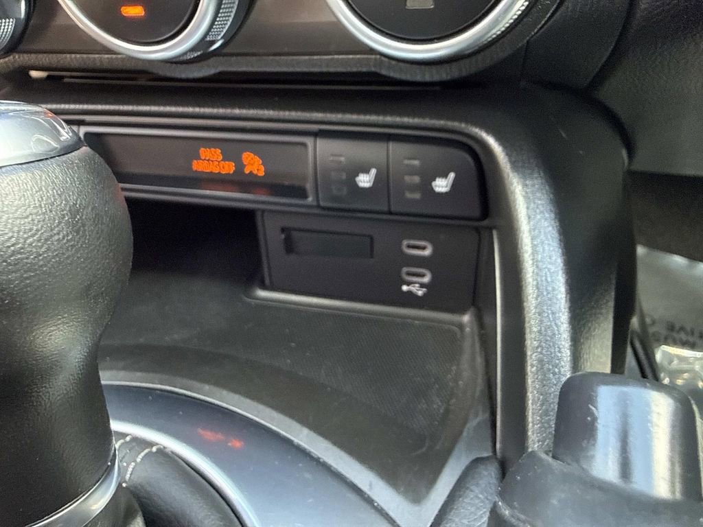 Used 2025 MAZDA MX-5 Miata RF Grand Touring image 24