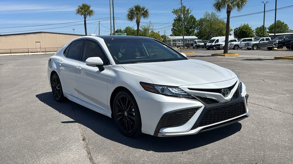 Used 2022 Toyota Camry XSE w/ Navigation Package FWD image 8