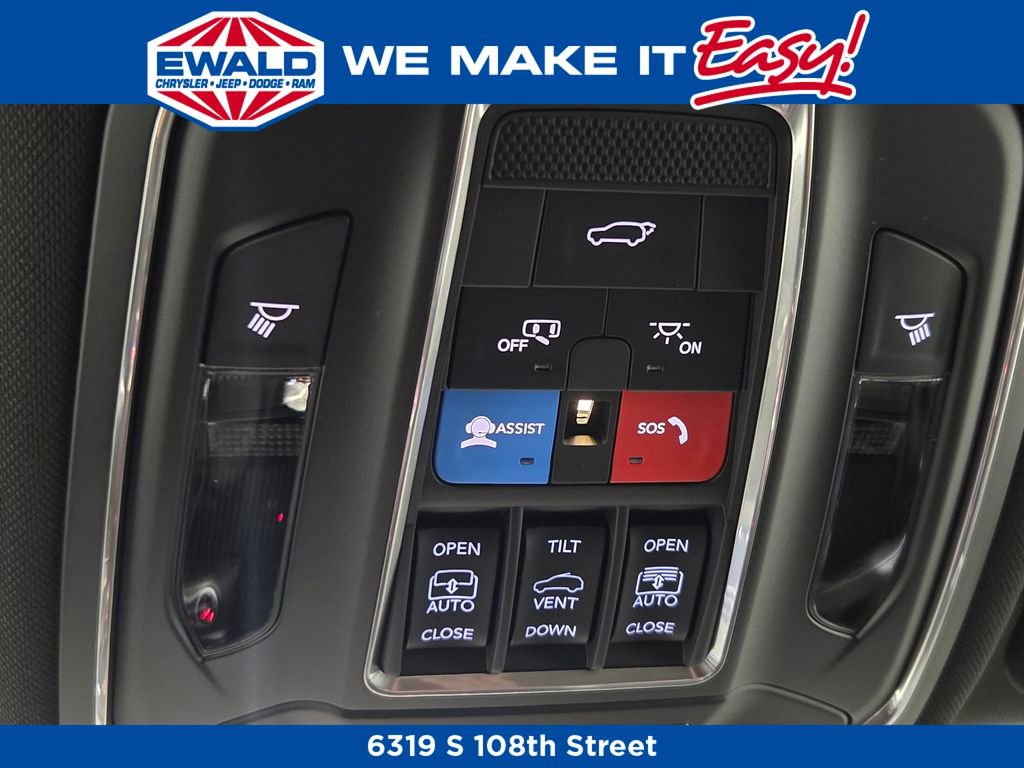 New 2025 Jeep Grand Cherokee Limited image 13