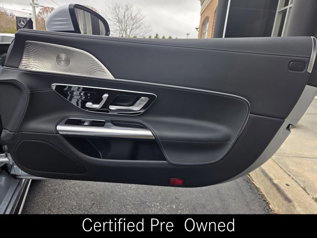 Used 2022 Mercedes-Benz SL 55 AMG 4MATIC image 29