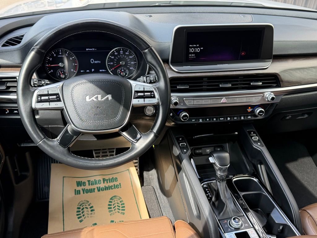 Used 2022 Kia Telluride SX w/ SX Prestige Package image 16
