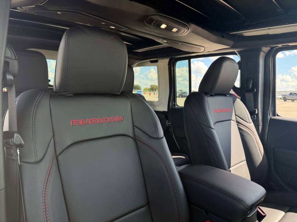 New 2025 Jeep Wrangler Unlimited Rubicon image 20