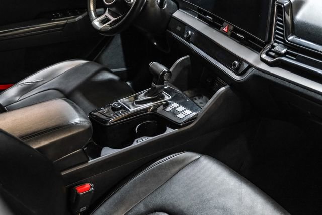 Used 2023 Kia Sportage EX image 25