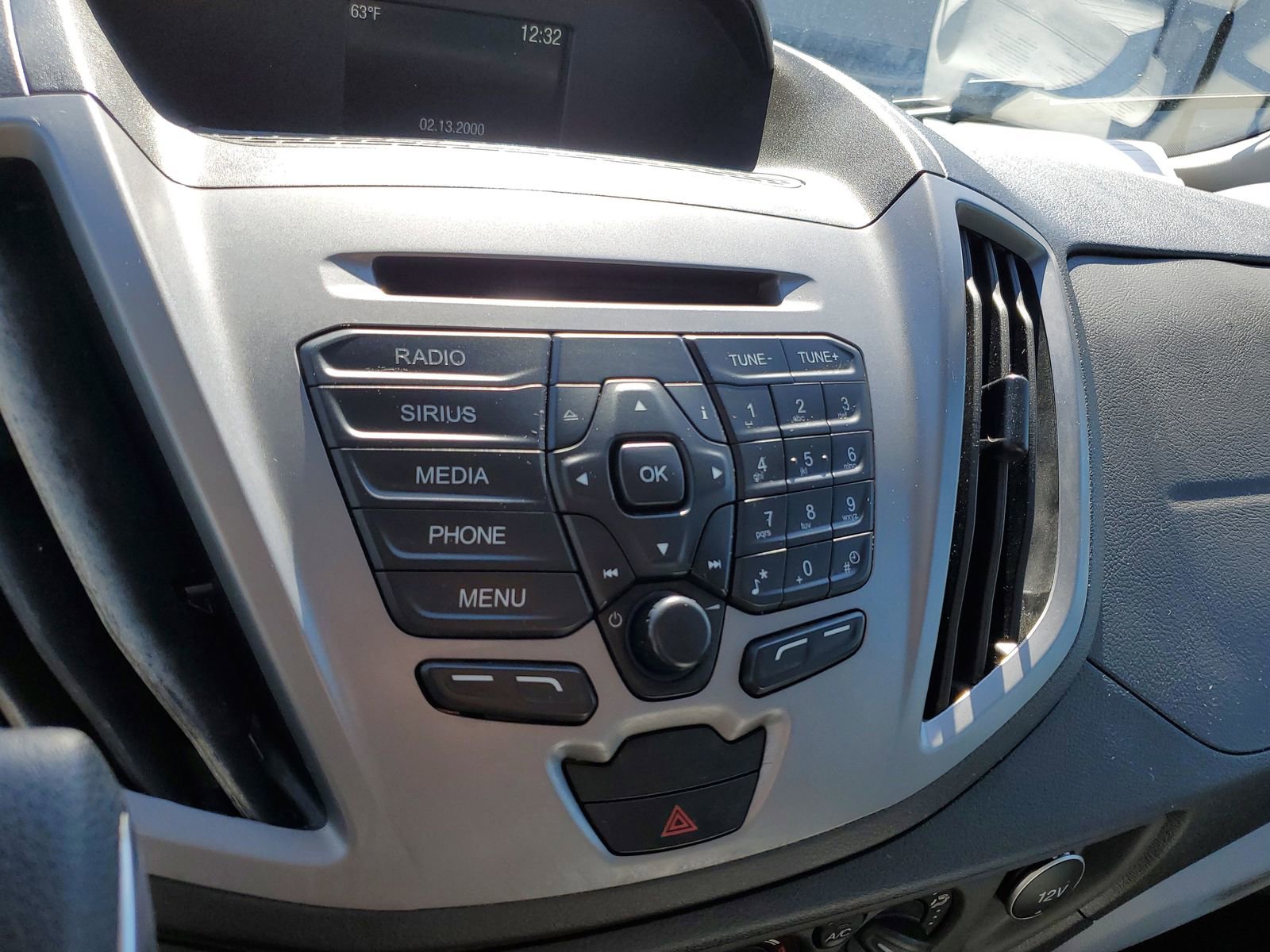 Used 2019 Ford Transit 350 XLT RWD image 27