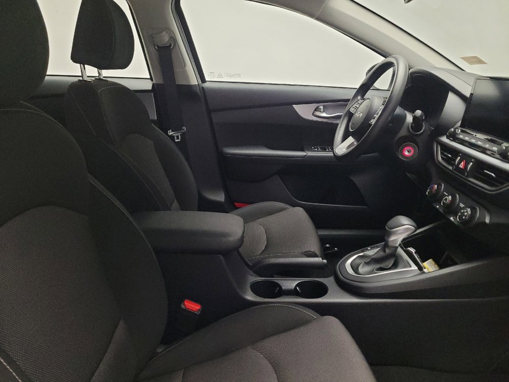 Used 2024 Kia Forte LXS image 21
