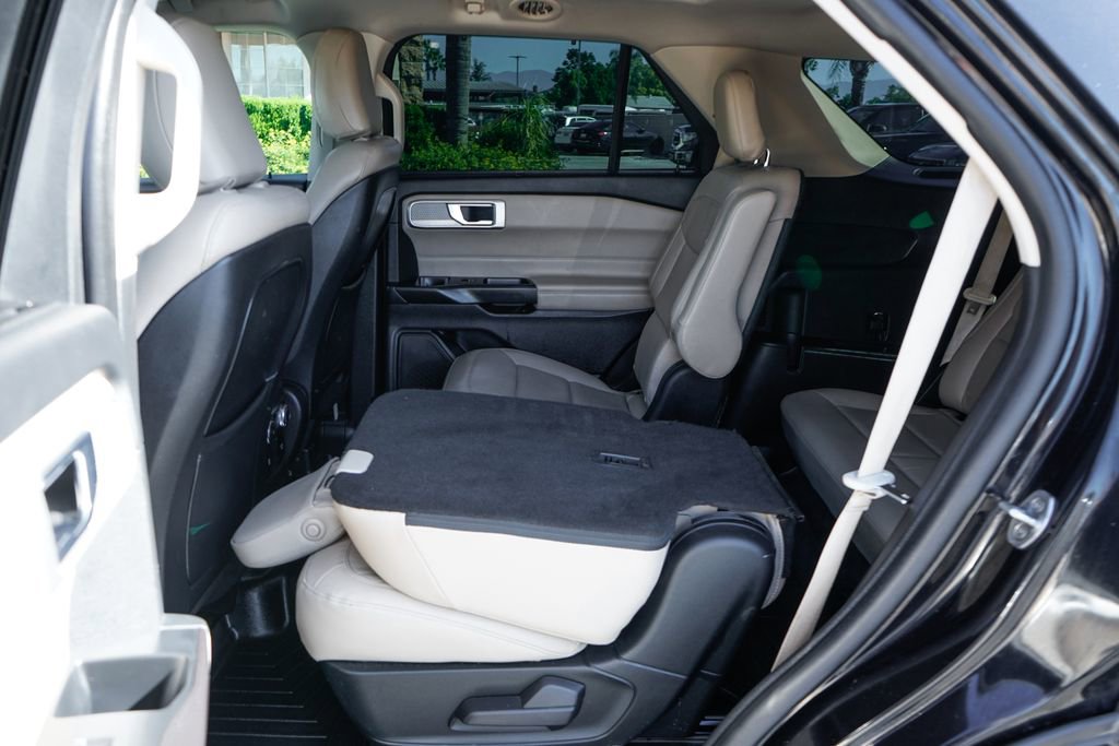 Used 2020 Ford Explorer Limited image 39