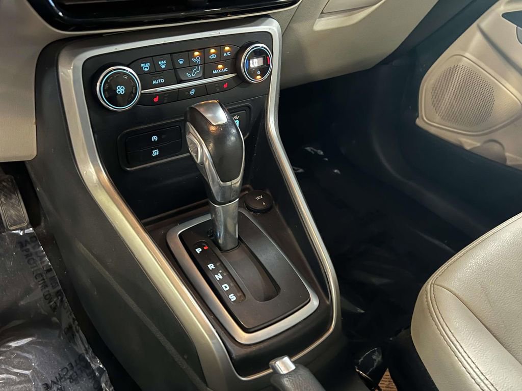Used 2019 Ford EcoSport Titanium FWD image 26