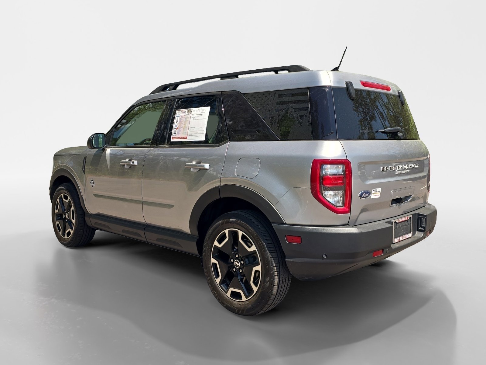 Used 2023 Ford Bronco Sport Outer Banks w/ Tech Package AWD/4WD video 3