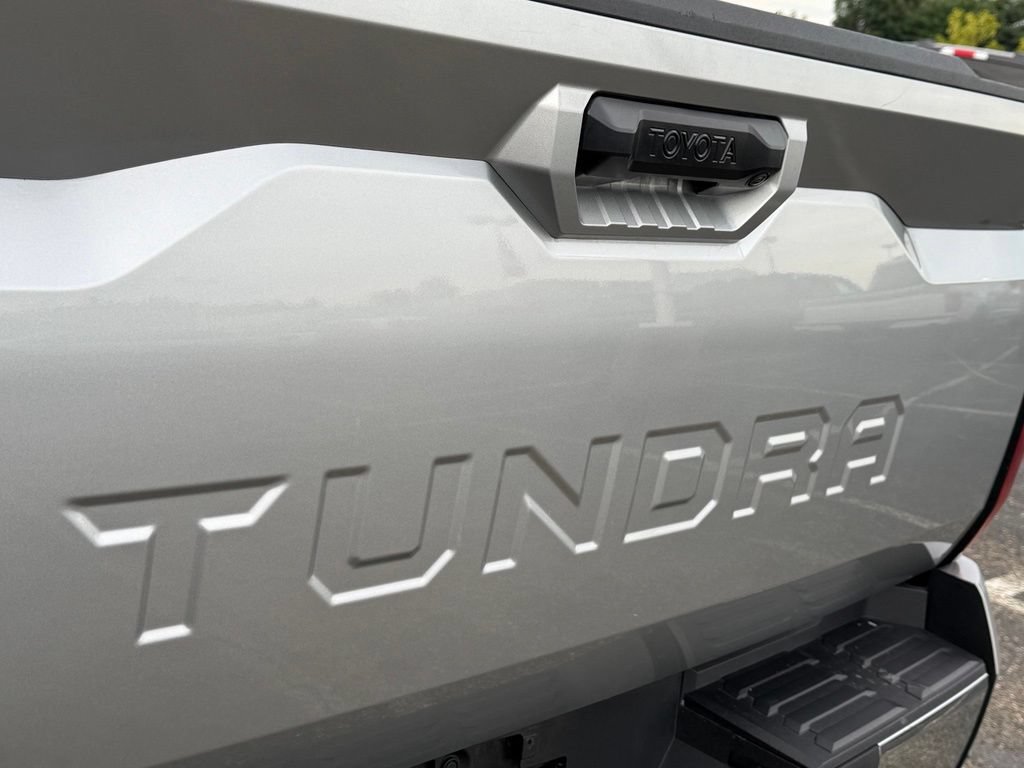 Used 2022 Toyota Tundra SR5 w/ TRD Off-Road Premium Package AWD/4WD image 27