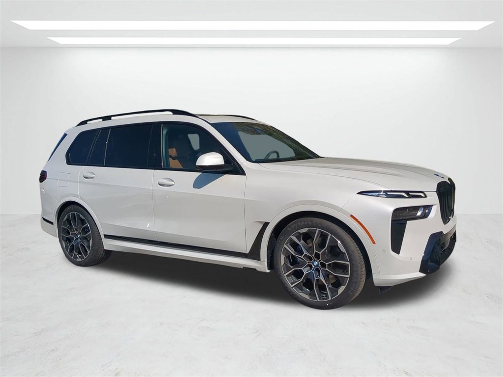 New 2026 BMW X7 xDrive40i w/ Executive Package image 2