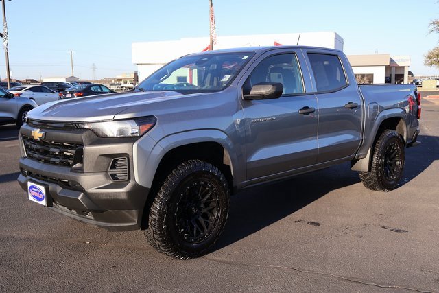 Used 2023 Chevrolet Colorado W/T image 9