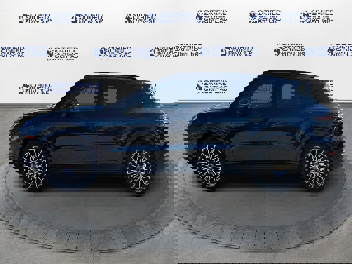 Used 2020 Porsche Cayenne image 3