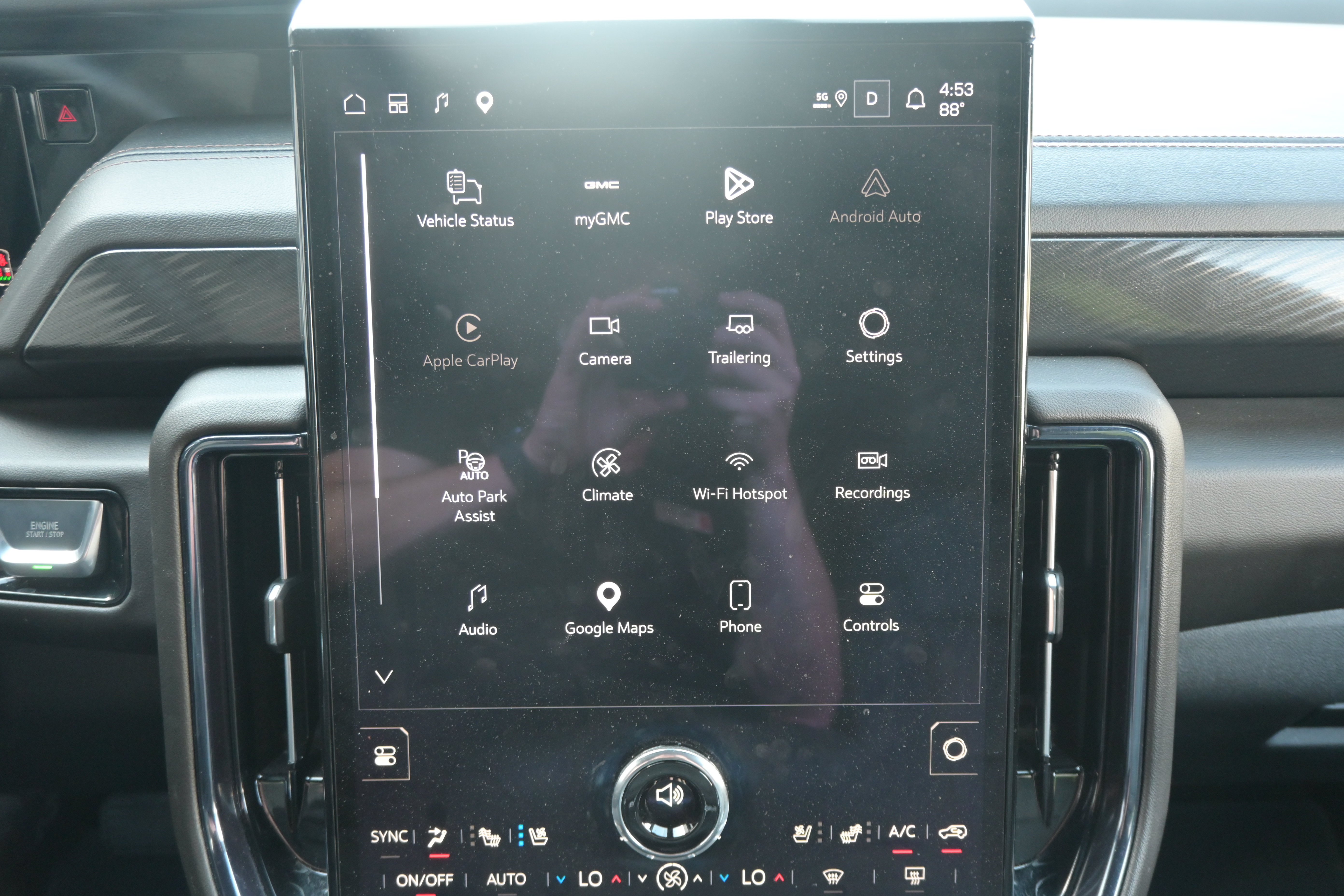 Used 2026 GMC Yukon AT4 AWD/4WD image 22