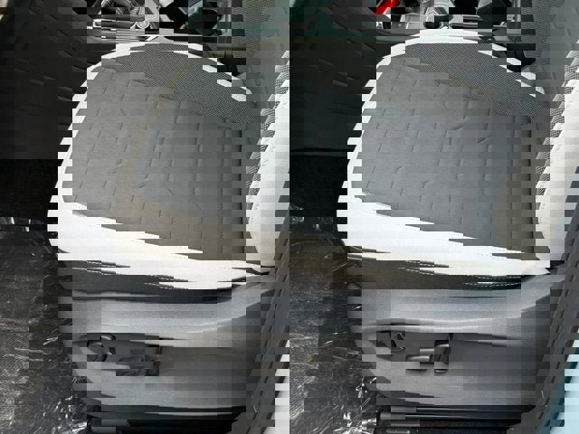 New 2026 Volkswagen Taos SE AWD/4WD image 17