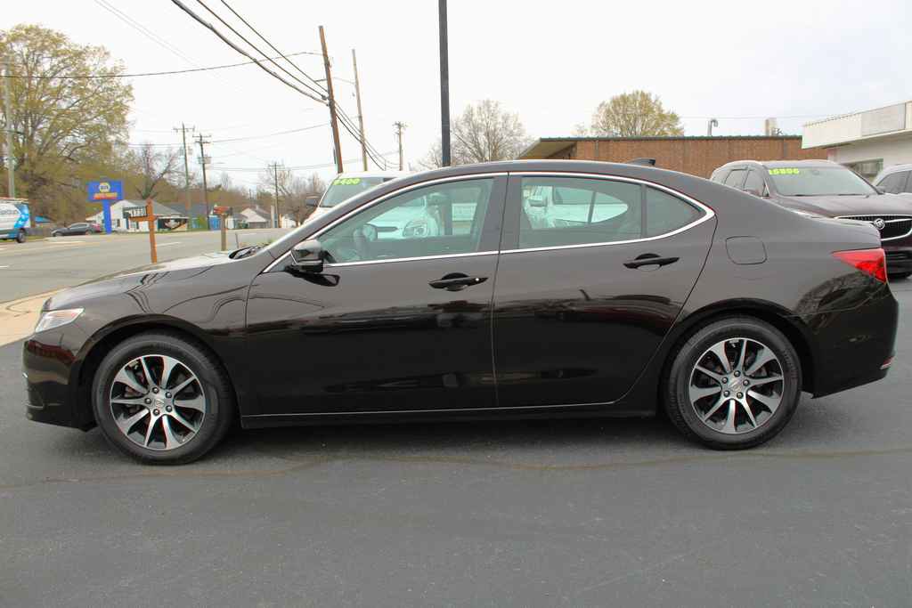 Used 2017 Acura TLX w/Tech image 2