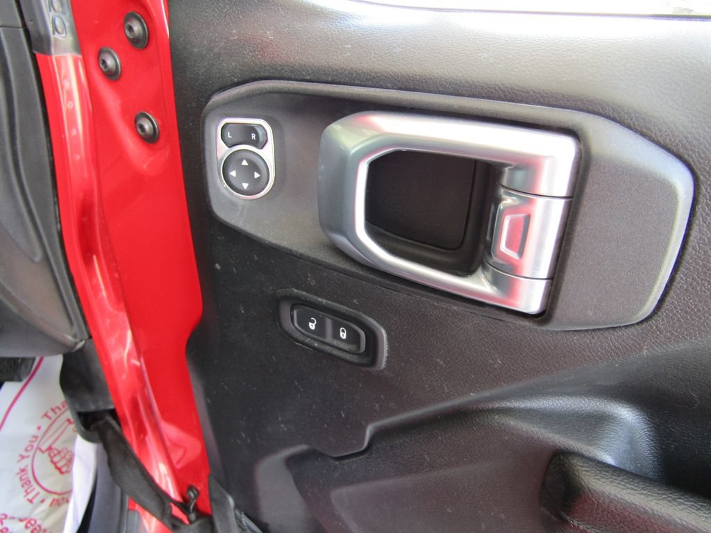 Used 2022 Jeep Wrangler Unlimited Sport AWD/4WD image 16