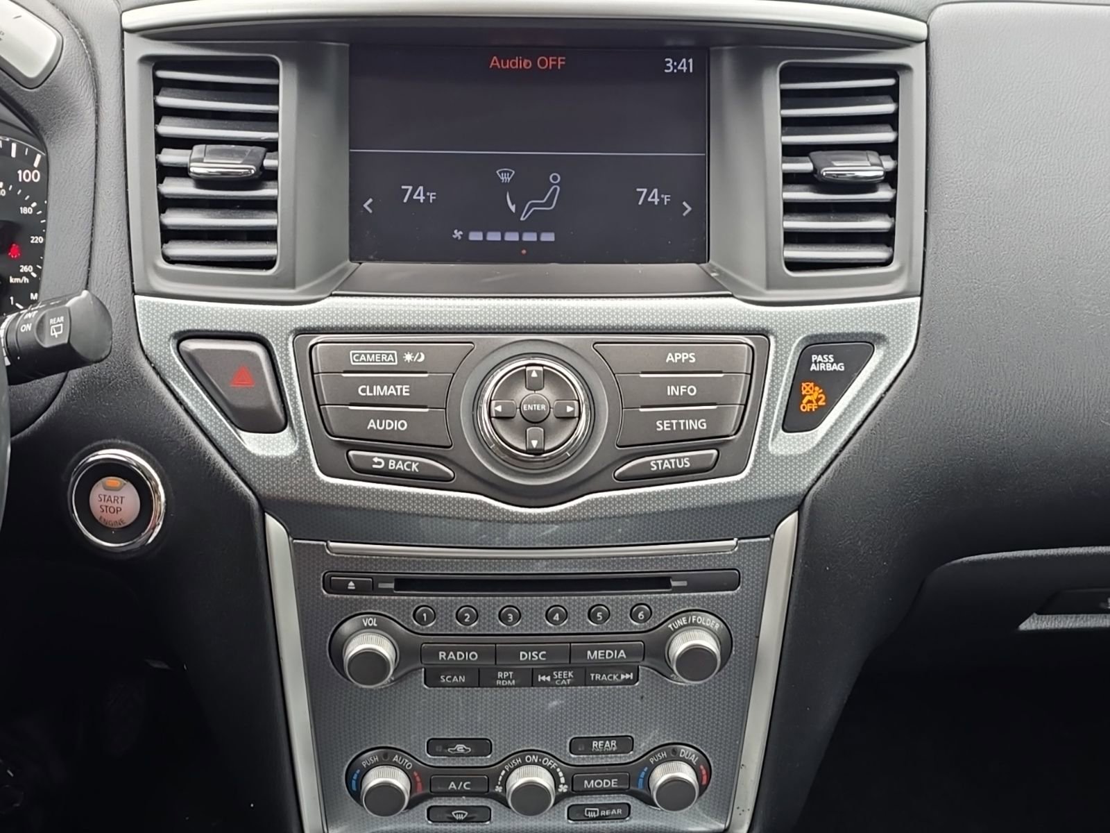 Used 2017 Nissan Pathfinder SL AWD/4WD image 28
